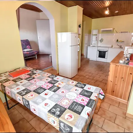 Cosy Avec Vue Sur Les Montagnes A En Vercors 85 M² Apartment